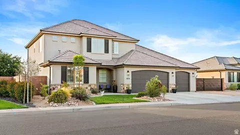 Exterior - 3934 S Saddleback Rd, Washington, UT 84780 photo 3 of 13