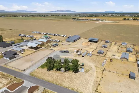 View/Area - 285 E Cimmarron Way N, Erda, UT 84074 photo 2 of 11