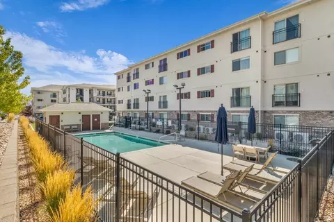 Exterior - 1140 W 950 N #E201, Orem, UT 84057 photo 3 of 6