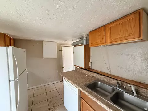 Kitchen - 2467 S C Ave W, Ogden, UT 84401 photo 3 of 5
