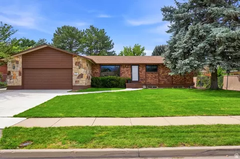 7472 S Waterloo Cir, West Jordan, UT 84084