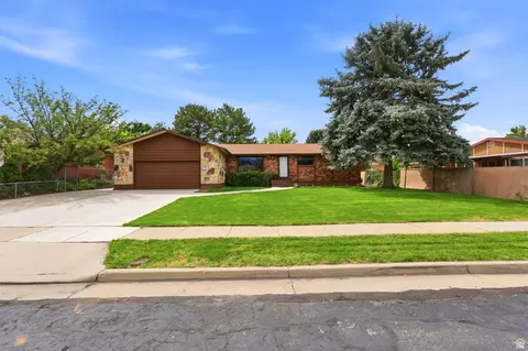 7472 S Waterloo Cir, West Jordan, UT 84084
