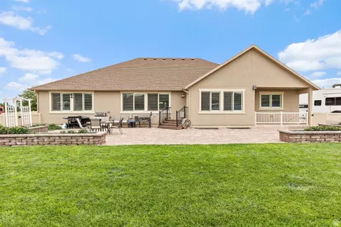 Exterior - 1879 E Tickville Cir, Eagle Mountain, UT 84005 photo 12 of 27