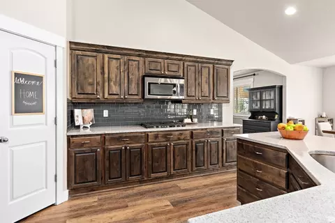 Kitchen - 1879 E Tickville Cir, Eagle Mountain, UT 84005 photo 3 of 4