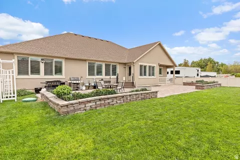 Exterior - 1879 E Tickville Cir, Eagle Mountain, UT 84005 photo 13 of 27