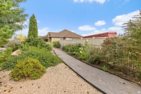 Exterior - 1879 E Tickville Cir, Eagle Mountain, UT 84005 photo 8 of 27