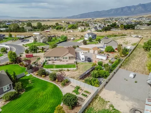 View/Area - 1879 E Tickville Cir, Eagle Mountain, UT 84005 photo 9 of 23
