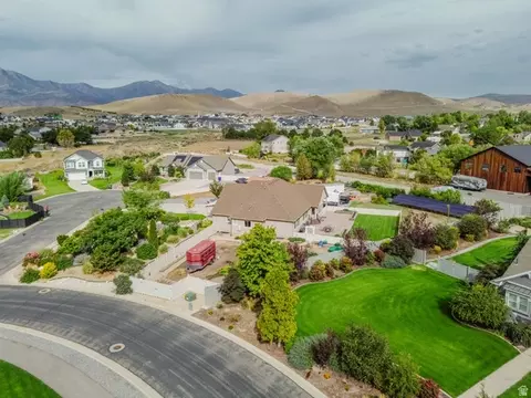 View/Area - 1879 E Tickville Cir, Eagle Mountain, UT 84005 photo 6 of 23