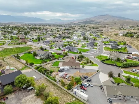View/Area - 1879 E Tickville Cir, Eagle Mountain, UT 84005 photo 20 of 23