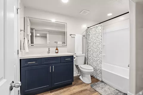 Bath - 1879 E Tickville Cir, Eagle Mountain, UT 84005 photo 6 of 6