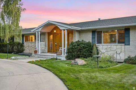 1741 N Driftwood Dr, Provo, UT 84604
