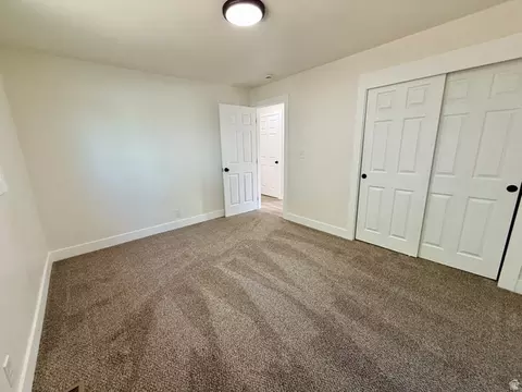 Bedroom - 10320 S Clearview Dr, Sandy, UT 84070 photo 3 of 8