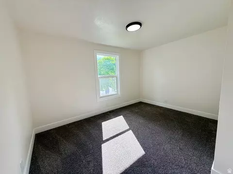 Bedroom - 10320 S Clearview Dr, Sandy, UT 84070 photo 4 of 8
