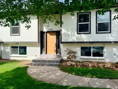 Exterior - 10320 S Clearview Dr, Sandy, UT 84070 photo 7 of 7