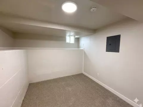 Bedroom - 152 S 400 E, Clearfield, UT 84015 photo 6 of 7