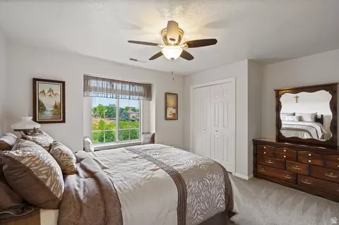 Bedroom - 11602 S Hickory Dr E, Sandy, UT 84092 photo 1 of 7