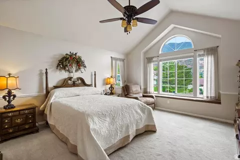 Bedroom - 11602 S Hickory Dr E, Sandy, UT 84092 photo 4 of 7