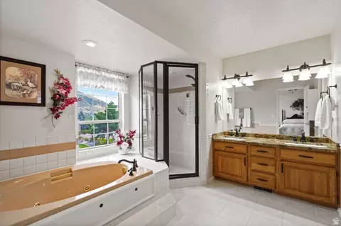 Bath - 11602 S Hickory Dr E, Sandy, UT 84092 photo 3 of 4