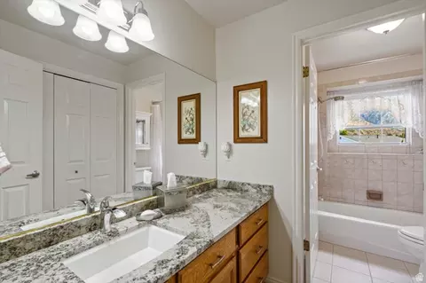 Bath - 11602 S Hickory Dr E, Sandy, UT 84092 photo 1 of 4