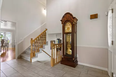 Entry Way - 11602 S Hickory Dr E, Sandy, UT 84092 photo 2 of 3