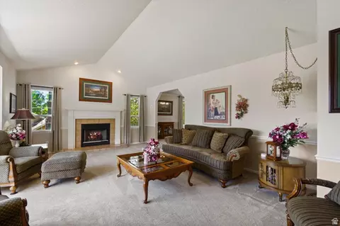 Living - 11602 S Hickory Dr E, Sandy, UT 84092 photo 2 of 4