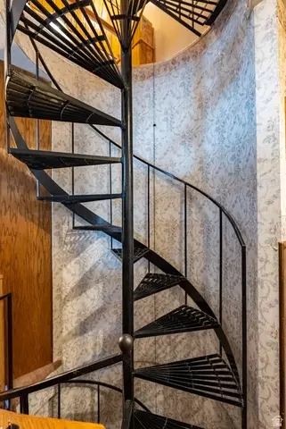 Entry Way - 8730 S Harvard Dr, Sandy, UT 84094 photo 1 of 1