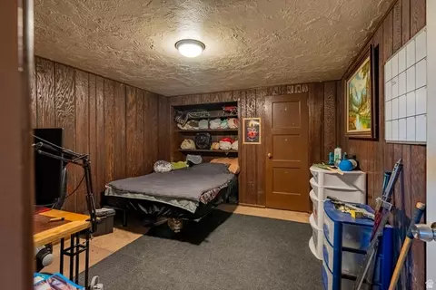 Bedroom - 8730 S Harvard Dr, Sandy, UT 84094 photo 4 of 6