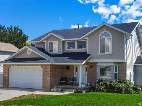 Exterior - 2517 S Freedom St, Perry, UT 84302 photo 4 of 10