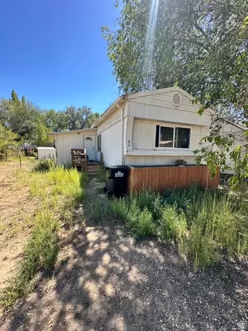 470 E Main St, Myton, UT 84052
