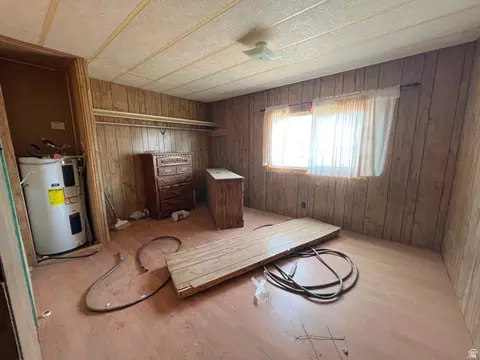Bedroom - 9301 E Hwy 40, Gusher, UT 84026 photo 1 of 2