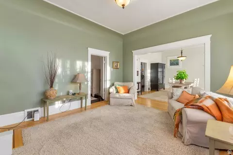 Living - 295 S 100 E, Bountiful, UT 84010 photo 1 of 2