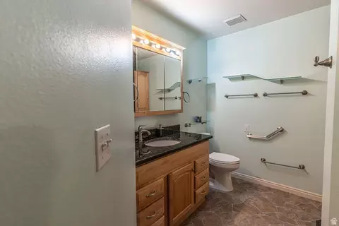 Bath - 295 N 330 E, Orem, UT 84057 photo 1 of 9