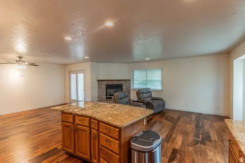 Living - 295 N 330 E, Orem, UT 84057 photo 11 of 18