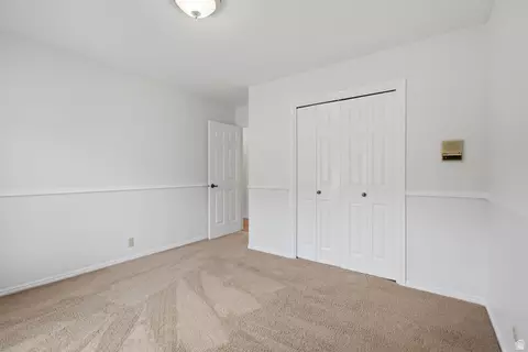 Bedroom - 12 S Moss Dr E, Bountiful, UT 84010 photo 5 of 10