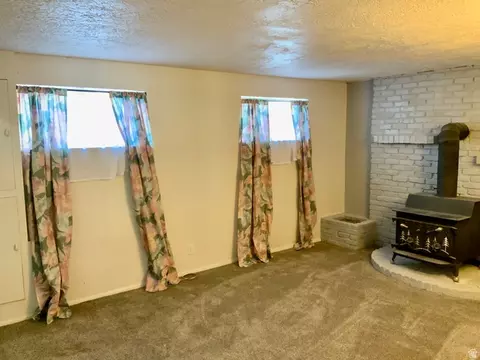 Living - 350 N 100 E, Monroe, UT 84754 photo 6 of 6