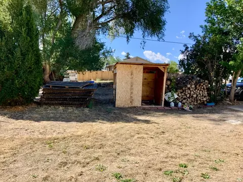 Exterior - 350 N 100 E, Monroe, UT 84754 photo 4 of 8