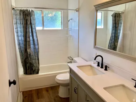 Bath - 350 N 100 E, Monroe, UT 84754 photo 1 of 4