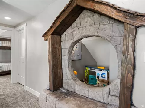 Entry Way - 68 Hawksbeard Cir, Fish Haven, ID 83287 photo 2 of 2