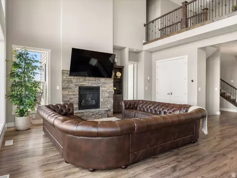 Living - 68 Hawksbeard Cir, Fish Haven, ID 83287 photo 1 of 8