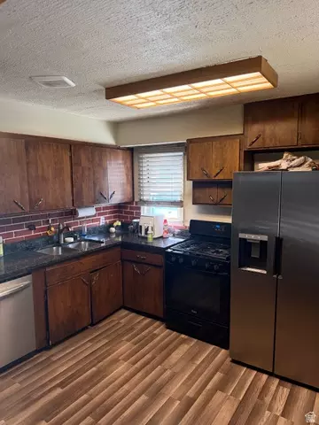 Kitchen - 271 Jackson Ave, Ogden, UT 84404 photo 2 of 3