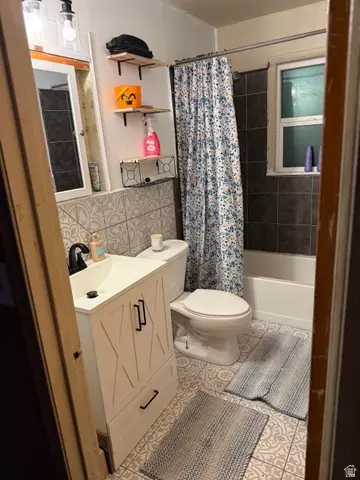 Bath - 271 Jackson Ave, Ogden, UT 84404 photo 1 of 2