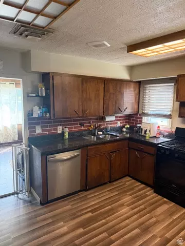 Kitchen - 271 Jackson Ave, Ogden, UT 84404 photo 3 of 3