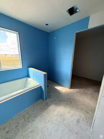 Bath - 162 W 650 N, Smithfield, UT 84335 photo 3 of 3