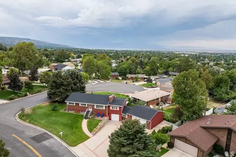View/Area - 1285 N 900 E, Bountiful, UT 84010 photo 1 of 9