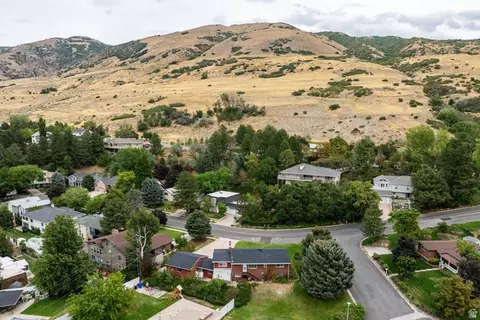 View/Area - 1285 N 900 E, Bountiful, UT 84010 photo 7 of 9