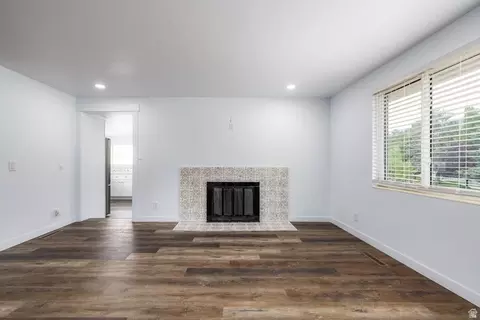 Living - 1285 N 900 E, Bountiful, UT 84010 photo 2 of 6