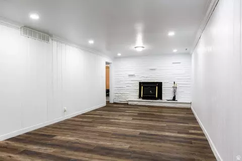 Living - 1285 N 900 E, Bountiful, UT 84010 photo 6 of 6