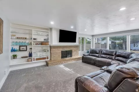 Living - 375 S 350 E, Orem, UT 84058 photo 1 of 1