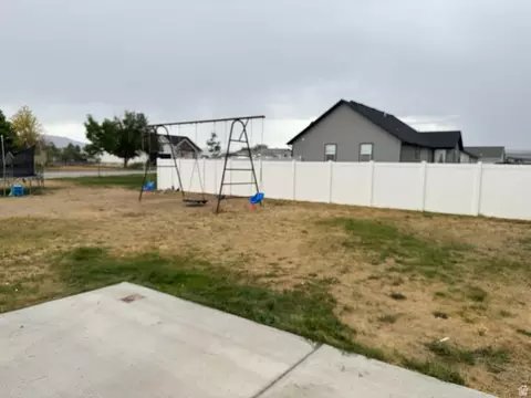 Exterior - 105 E 200 N, Centerfield, UT 84622 photo 3 of 6