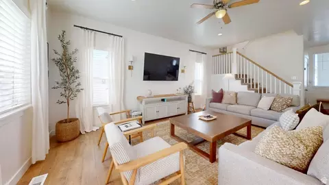Living - 318 E 280 N, Vineyard, UT 84059 photo 3 of 3